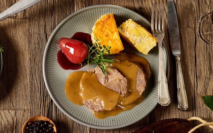 Rôti de chevreuil, sauce au vin rouge (Numéro d’article 03863)